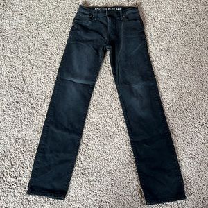 Men’s size 28x34 Arizona Advance Flex 360 black jeans.